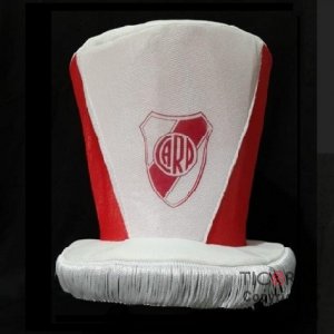 SOMBRERO GALERA FUTBOL 20 CM RIVER PLATE ESCUDO CON FLECOS x 1